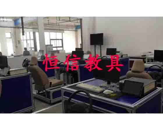 智能網聯(lián)虛擬仿真實驗室